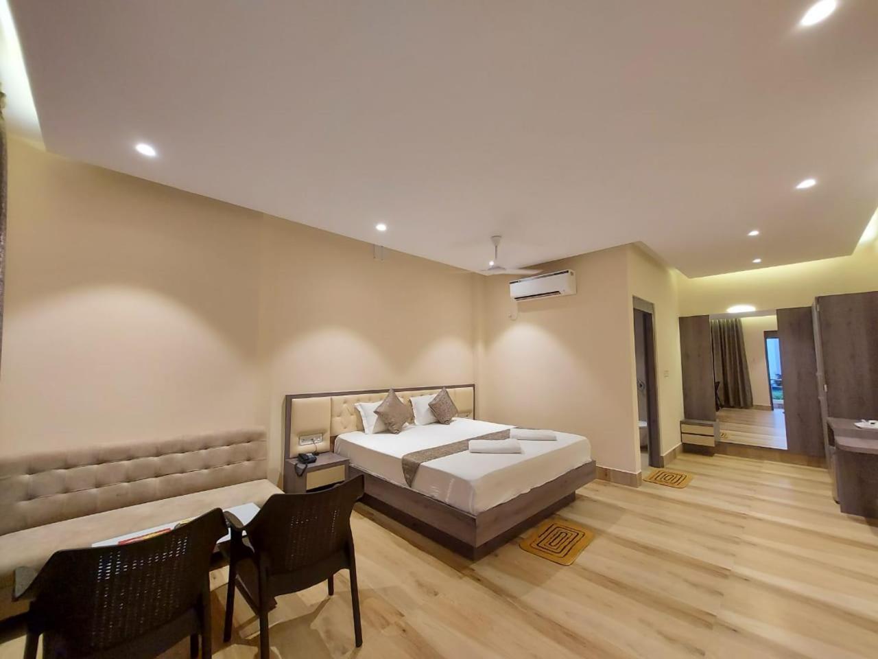 Parth King Beach Resort Mandarmani Exterior photo